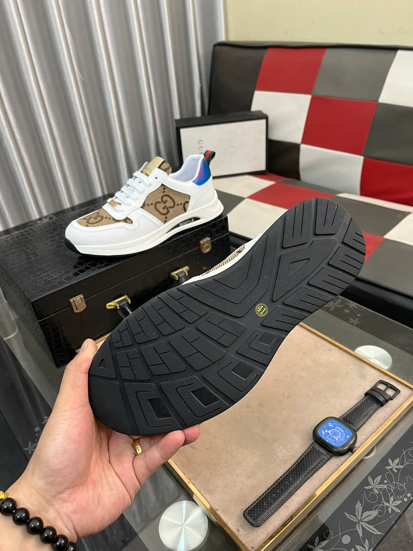 Men's Men's Shoes 💰420 ⌚️⌚️[GUCCI] Gucci men's casual shoes are absolutely popular 🔥The ultimate matching item for trendy men! Irresistible charm of super texture, the main recommendation, the upper is made of high-quality cowhide + breathable fabric, sheepskin feet, wear-resistant rubber sole, noble and elegant! Extremely comfortable🎁🎁You can be as handsome as you want💪 Size: 38-44!